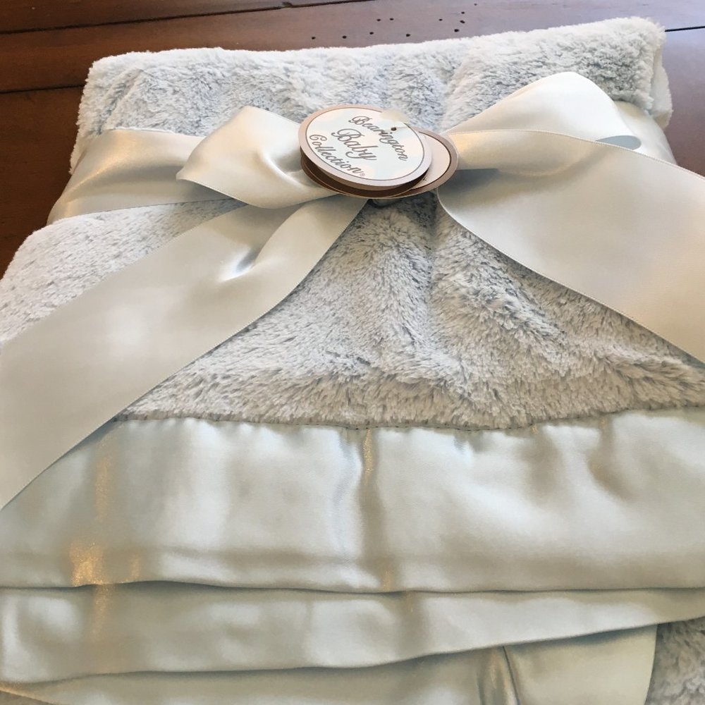 Silky, soft, cuddly blue crib blanket from the Bearington Collection